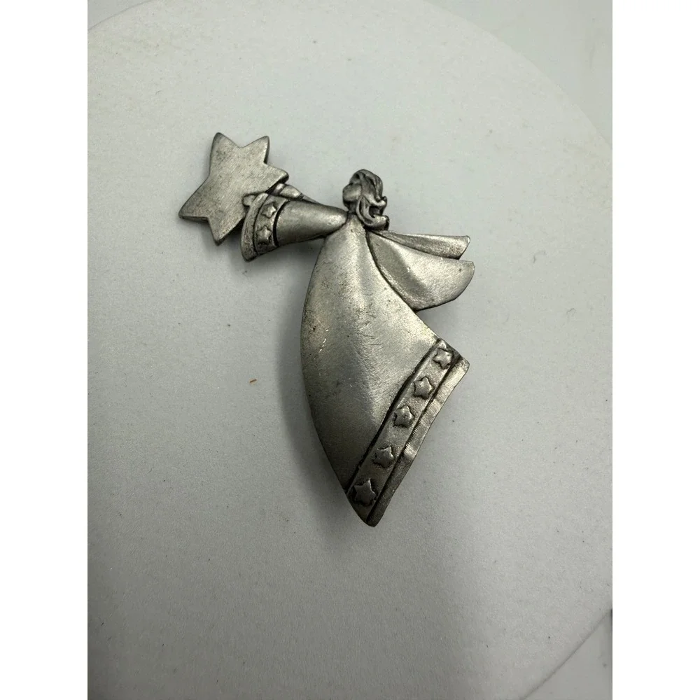 Vintage Angel Holding‎ Star Brooch Matte Silver Tone Pewter Style Celestial Pin